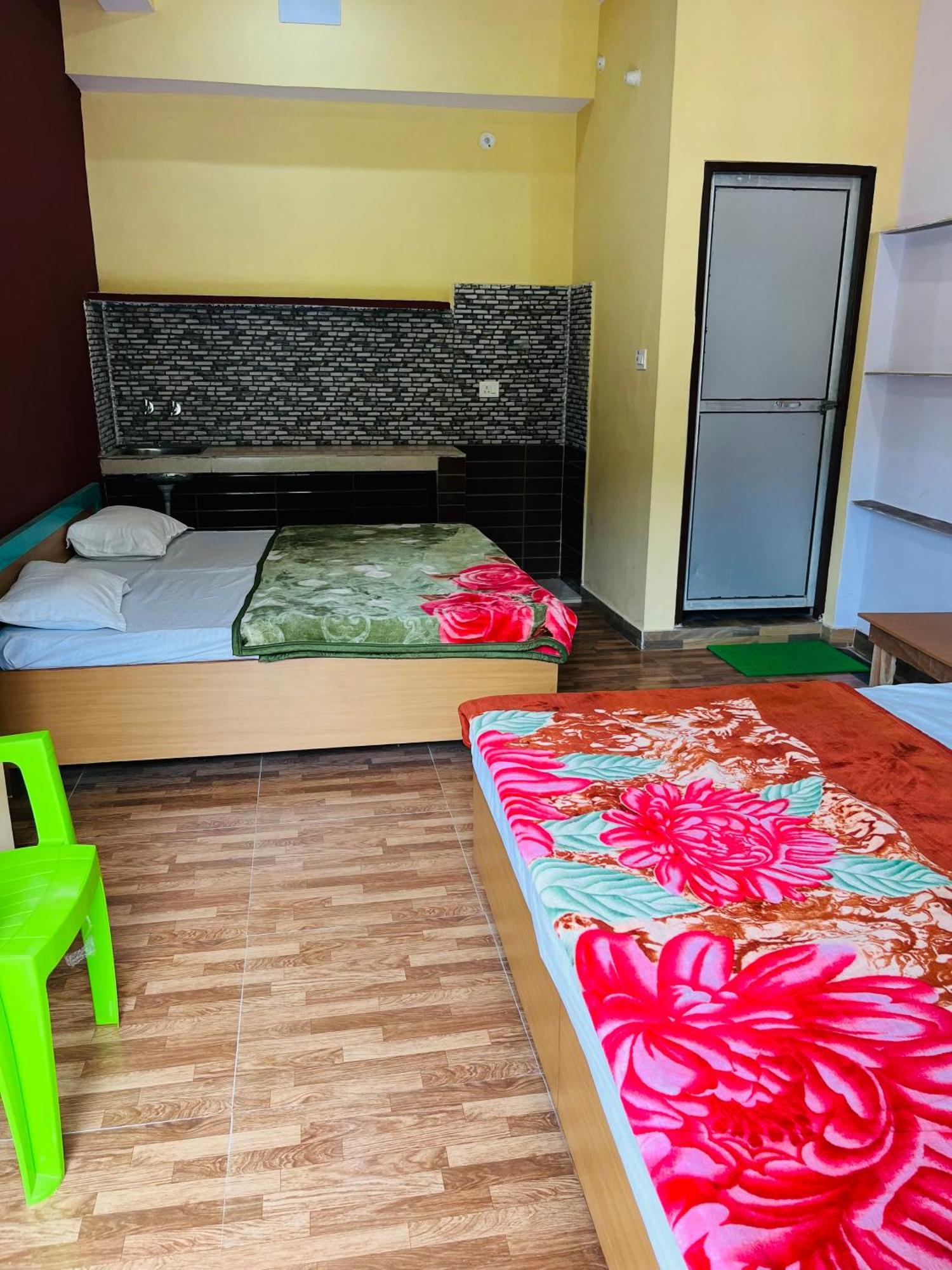 Girish Alay Home Stay Rudraprayāg 외부 사진